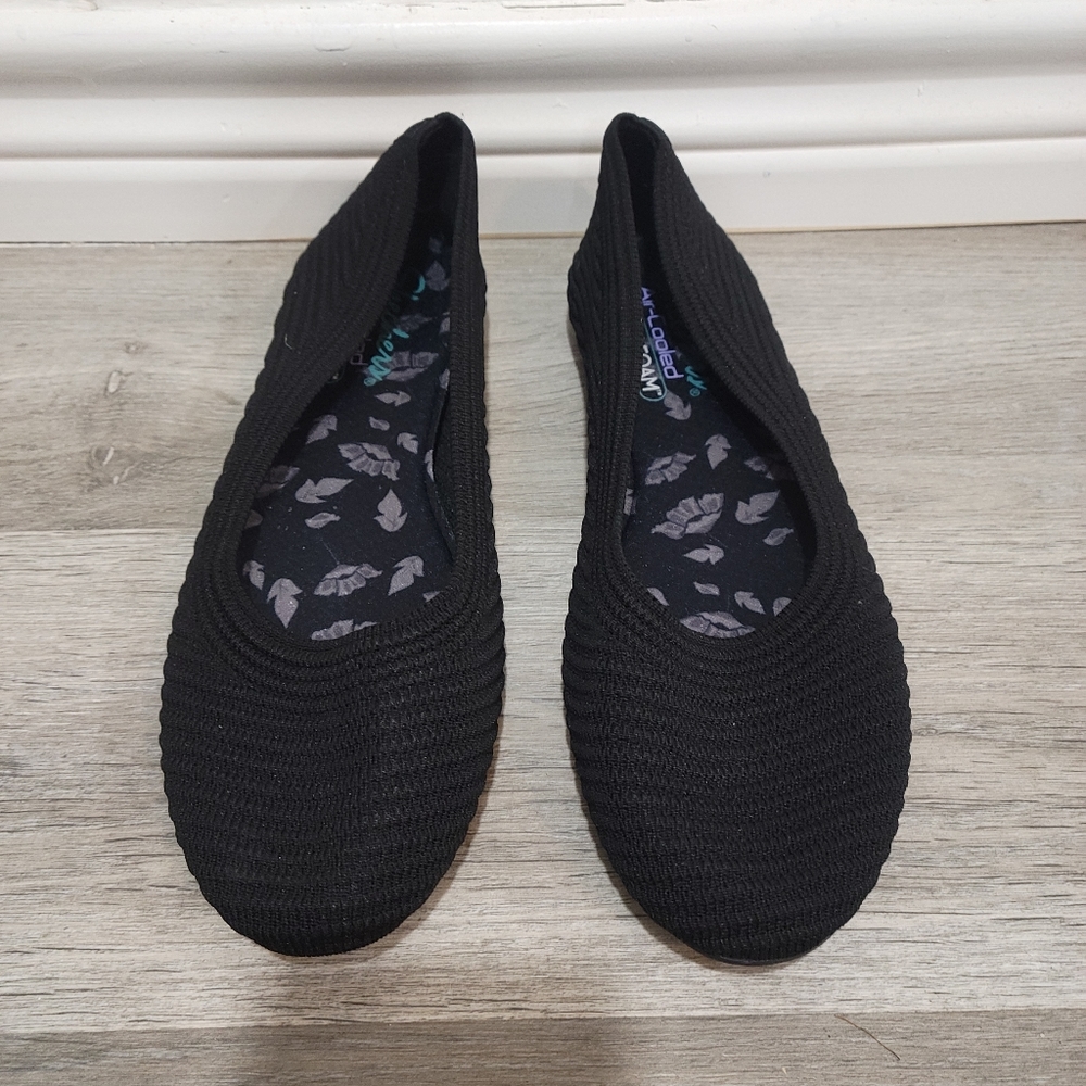 Sketchers Air-cooled Memory Foam Flats